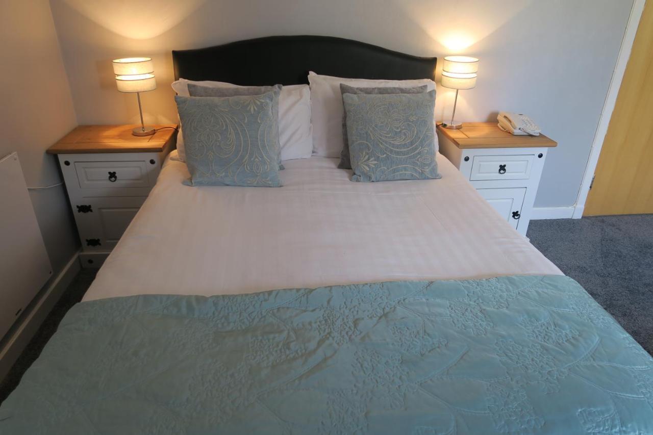 Ben Loyal Hotel Tongue Bagian luar foto